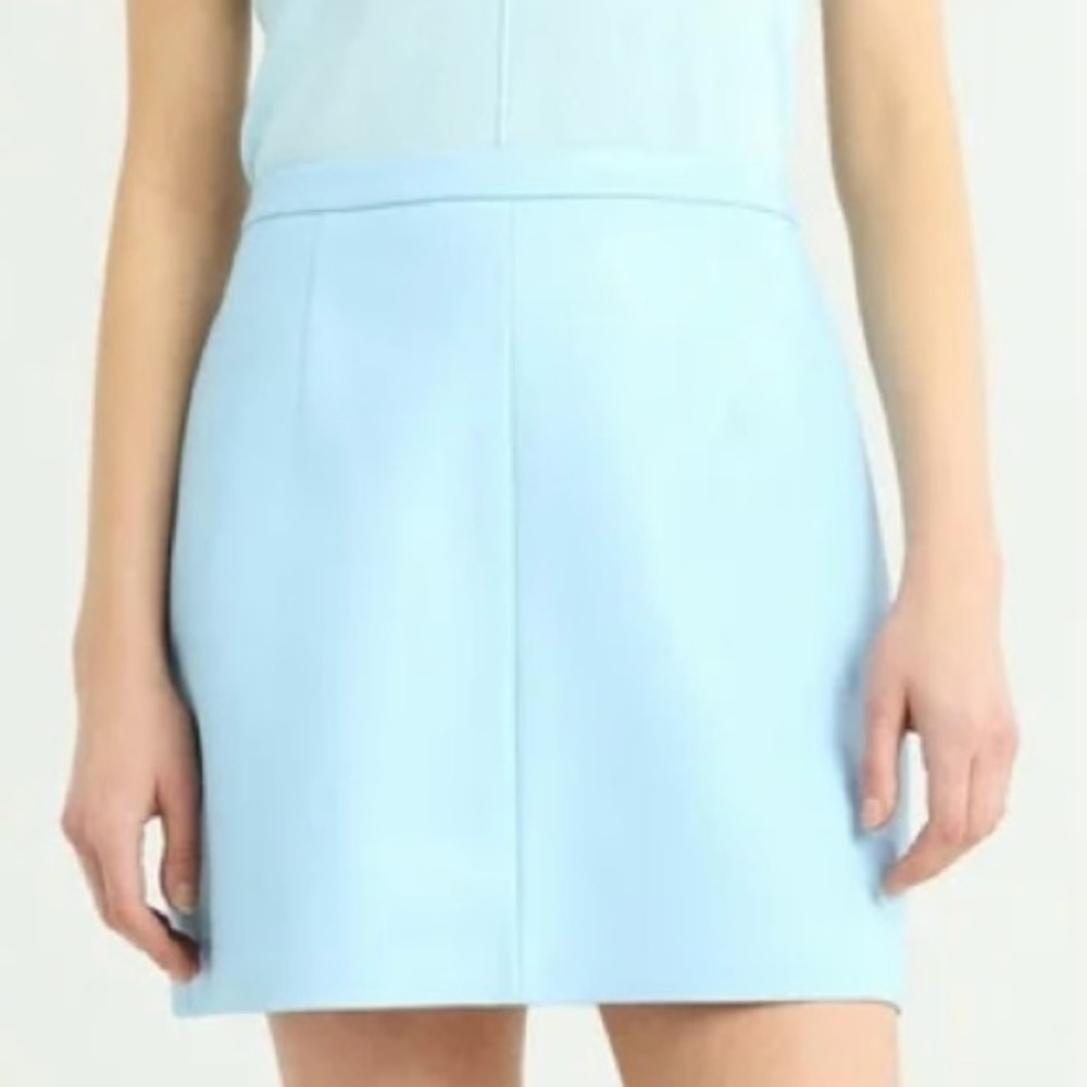 Faux Leather Seamed Mini Skirt 🩵